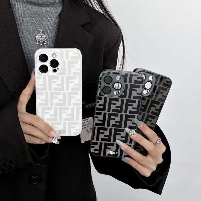 Fendi iphone 17 スマホケース ガラス 