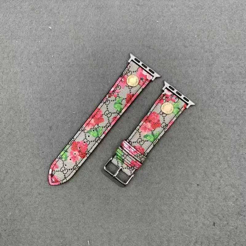 上質な Gucci アップルウォッチバンド