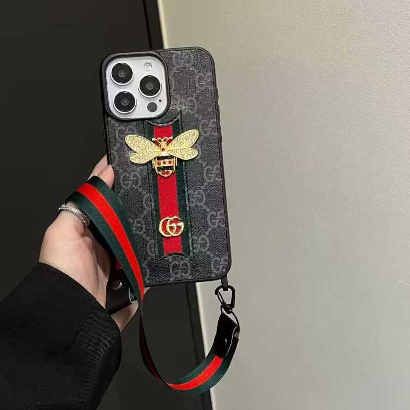 Gucci 柄 iphone 17/16カバー