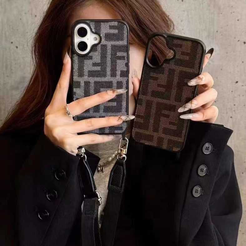 フェンディ iPhone 17 proケース