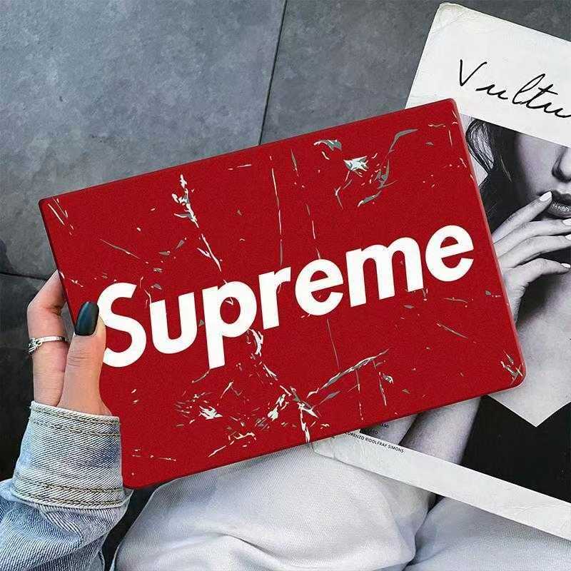 シュプリーム iPad proカバー便利